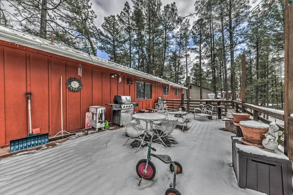 Ruidoso Vacation Rental House w/ Deck & Chiminea