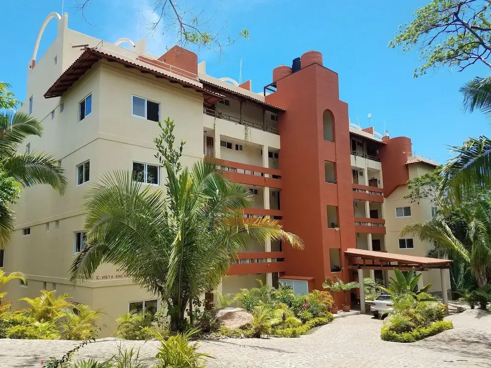 Vista Encantada 208