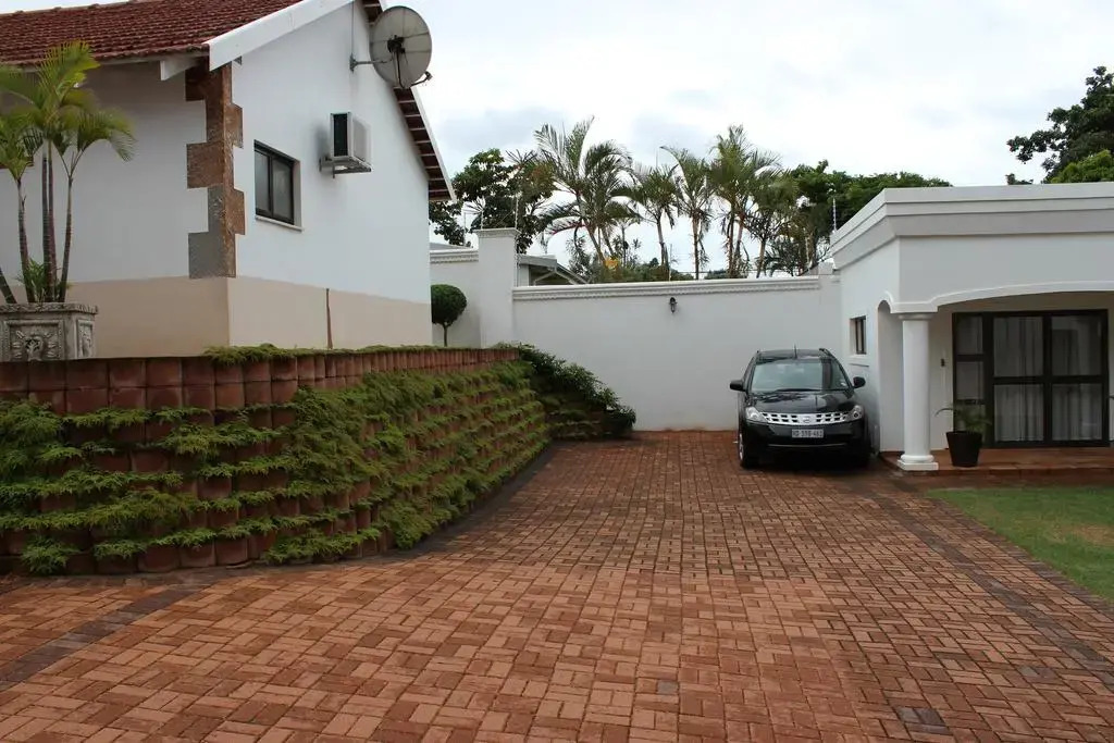 Anthurium Lodge