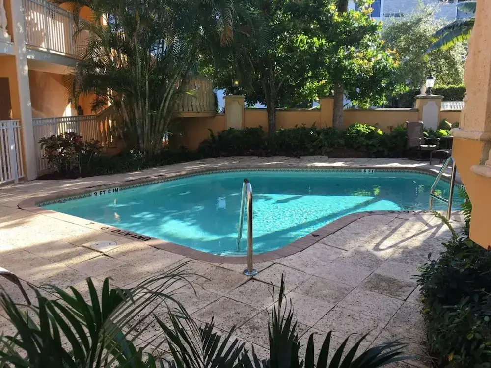 Las Olas Blvd Waterfront Apt