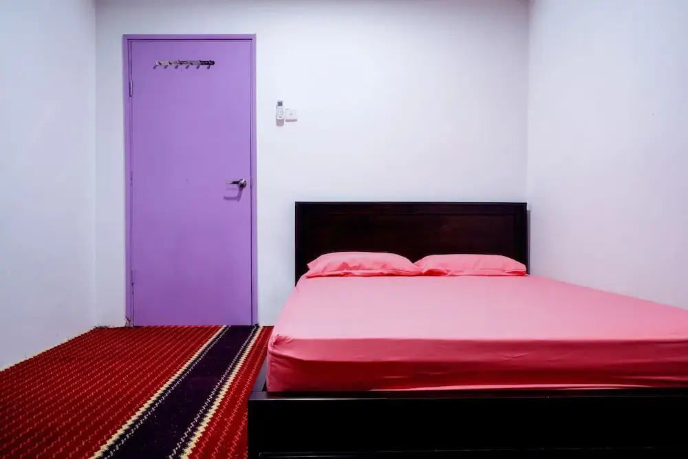 River Jazz Guest House - Hostel