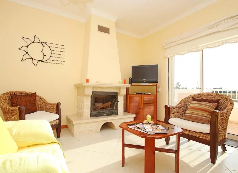 Villa Sunset - com piscina aquecível e jardim em Carvoeiro