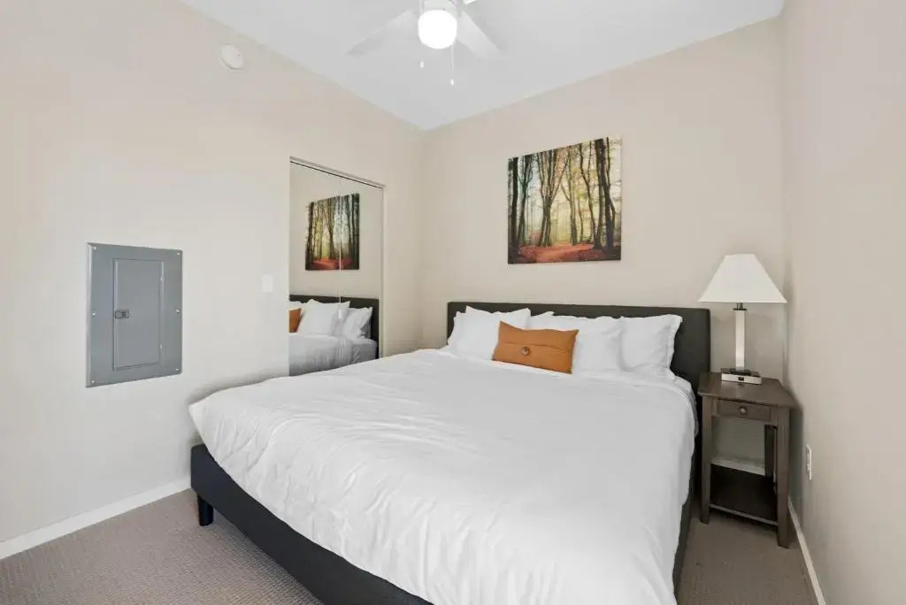 Upscale Stay with Amenities Galore 348