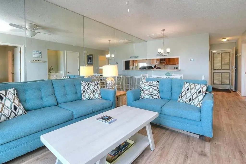 Oak Island Beach Villa 1609 - The Captains Perch