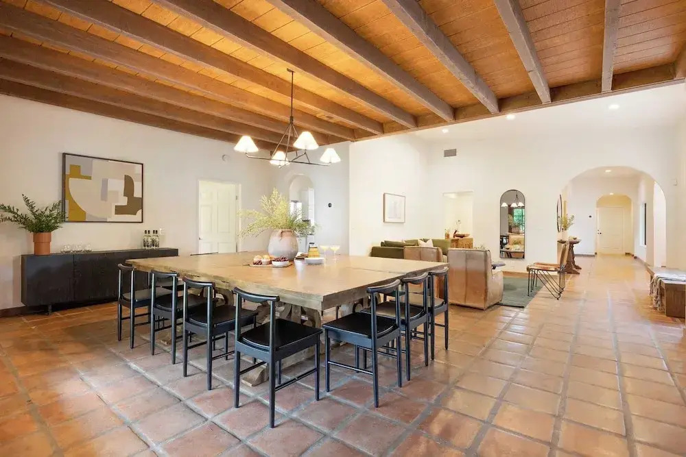 Sleeps 20! Architectural Mansion w/ Pool, Indoor Tennis Court, Game Room Starlight Estate by Avantstay