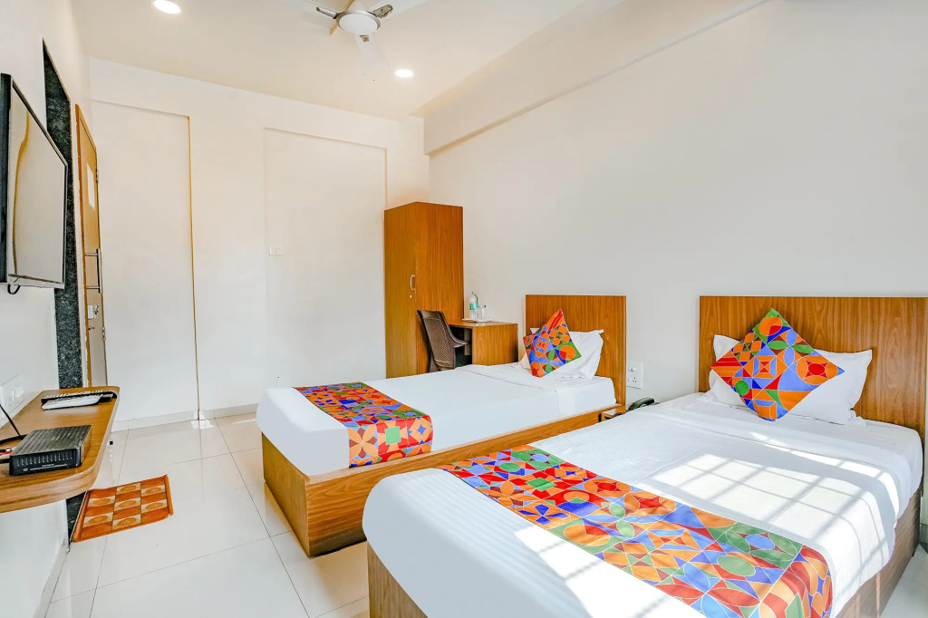 FabHotel 24 Baner - Nr MCF Camp