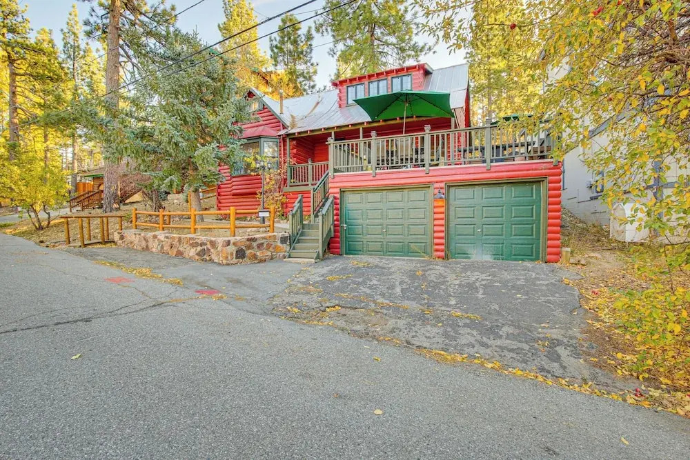 Hot Tub, Grill & Fire Pit: Cabin in Big Bear Lake