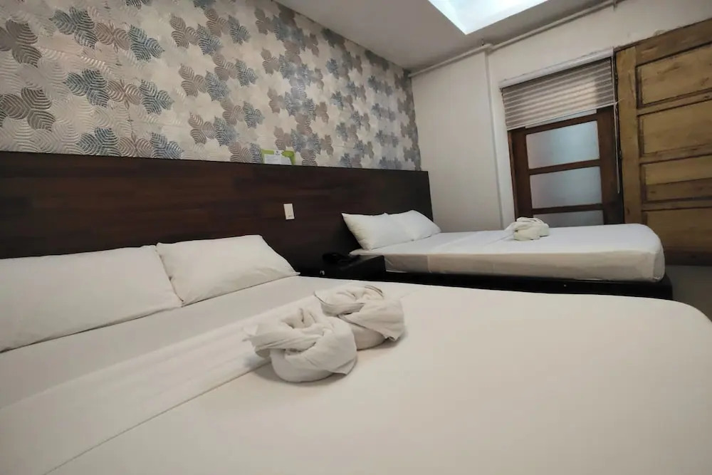 Taj Guesthouse Boracay