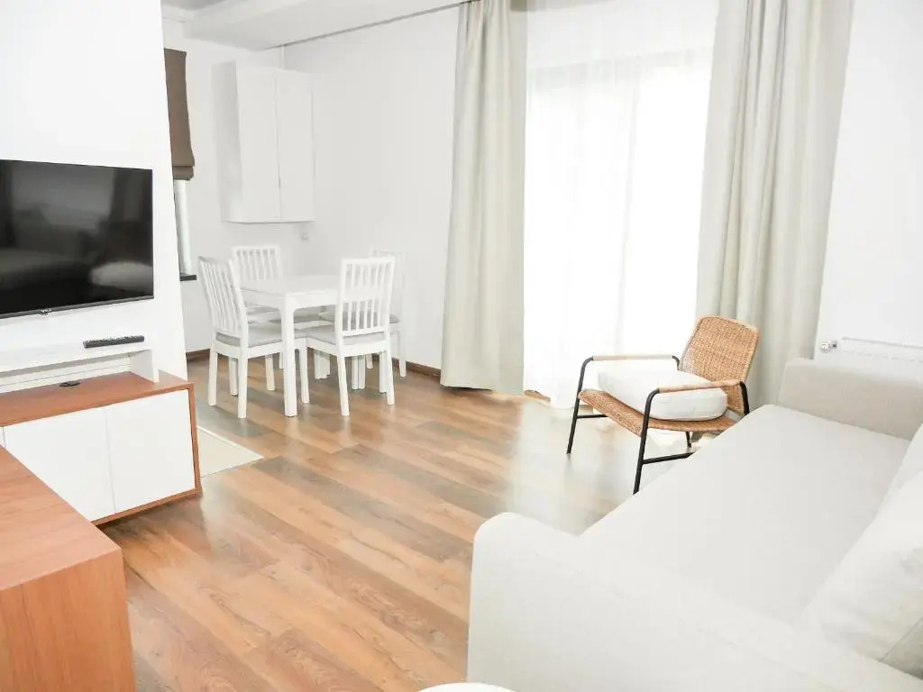 Clement Apartments