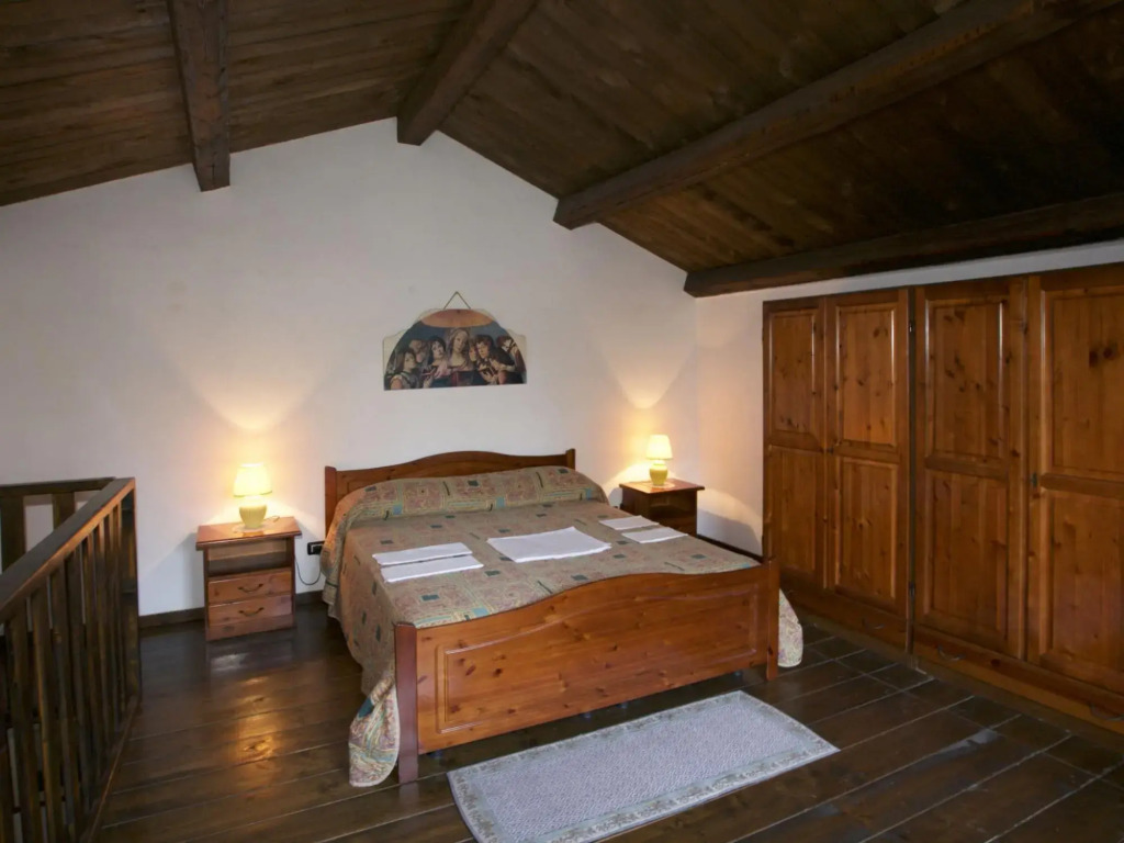 Fabulous Holiday Home in Trinitapoli with Swimming Pool