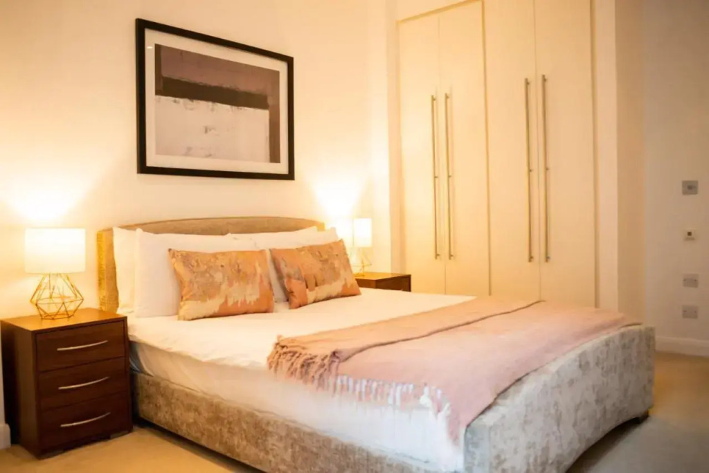 South Quay Serviced Apartments By Mysquare