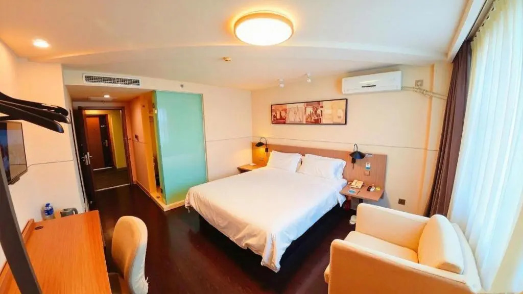 Jinjiang Inn Tianjin Binhai New District North Center Road