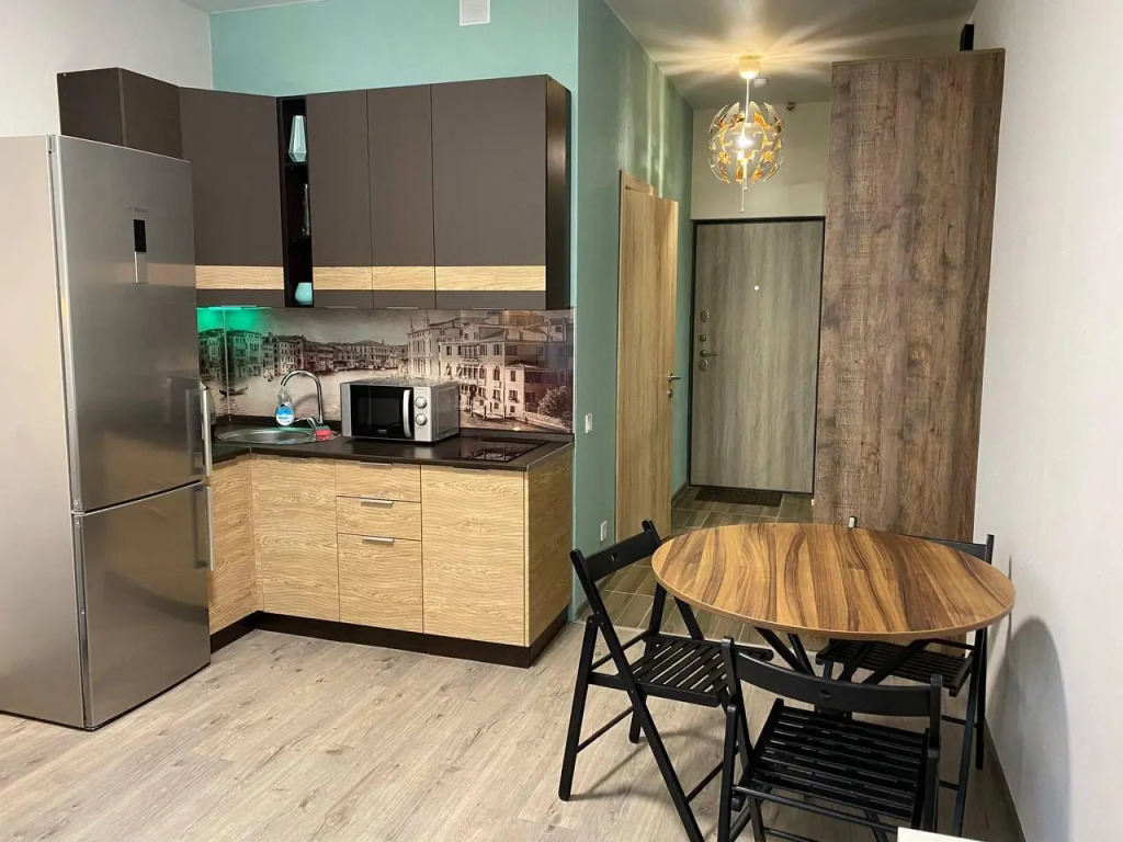 Bright studio apartment