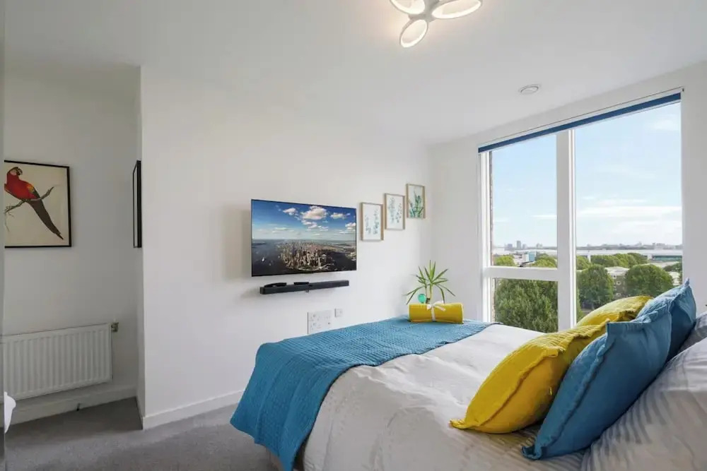 Skyline View 1 Bed Apartment Sleeps 2 - Balcony