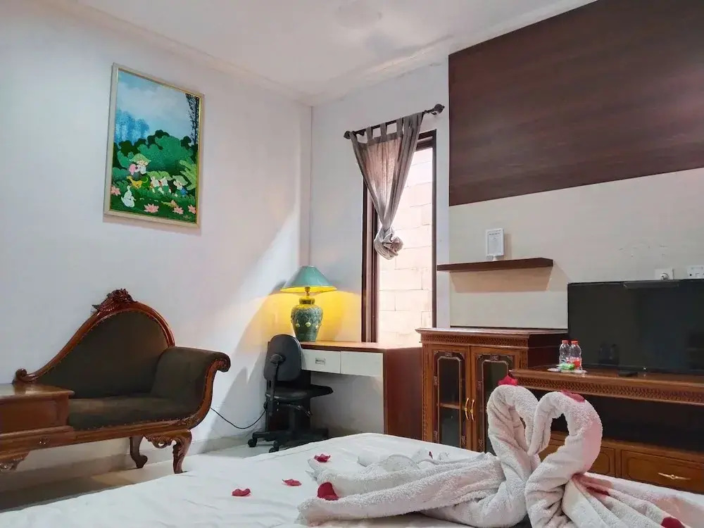 Urbanview DeJati House Jatikramat Bekasi