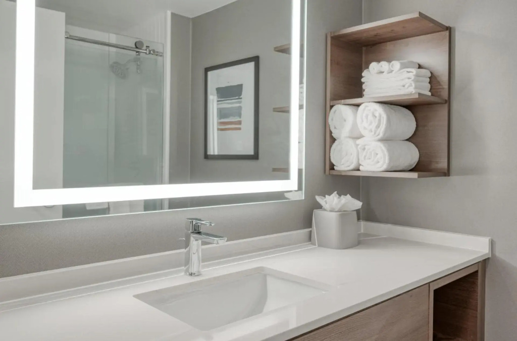 Holiday Inn Express Federal Way - Seattle South by IHG