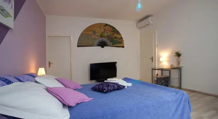 Leonarda Apartments