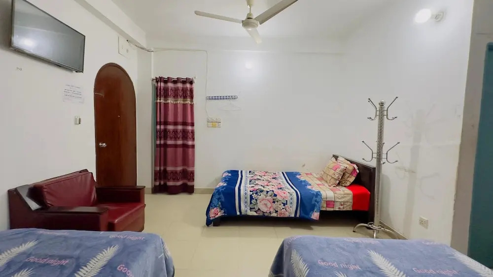 Mohammadia Restaurant & Guest House