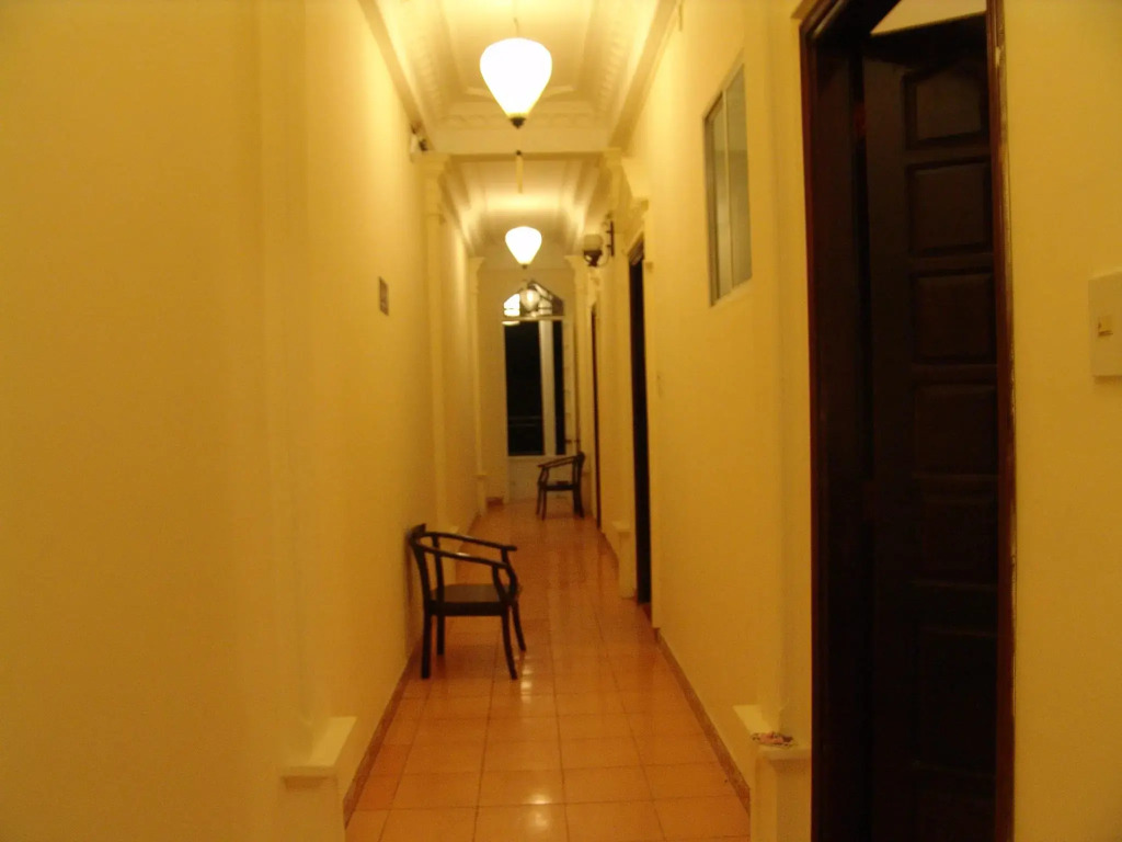 Hue Home Hotel