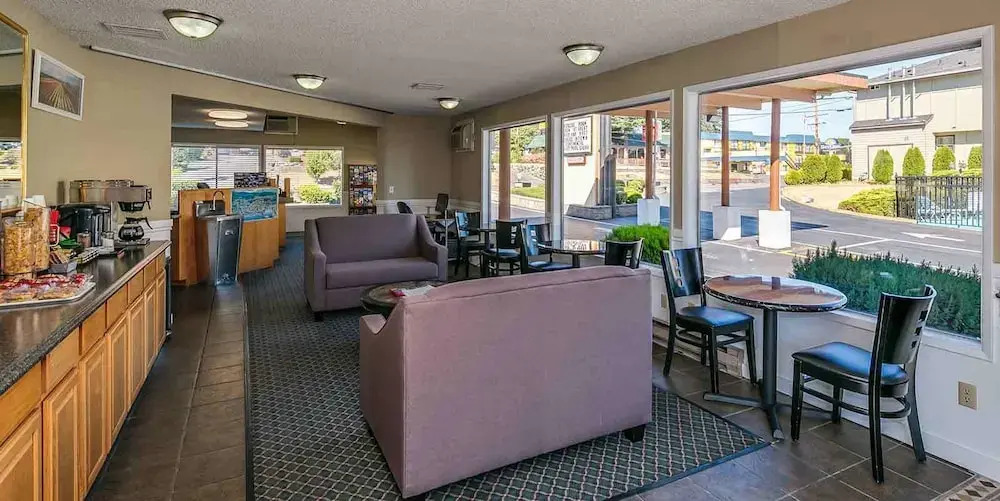 Coachman Inn