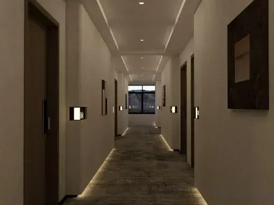 Zhuishan Mingjing Hot Spring Resort Hotel