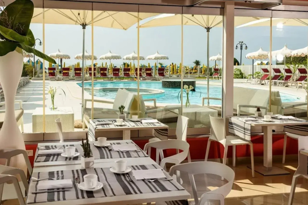 Baia del Mar Beach Boutique Hotel