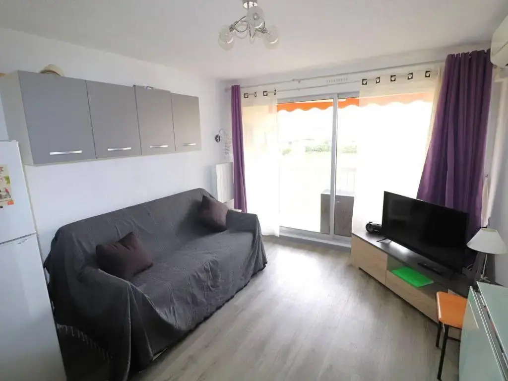 Appartement Le Grau-du-Roi, 1 pièce, 4 personnes - FR-1-307-123