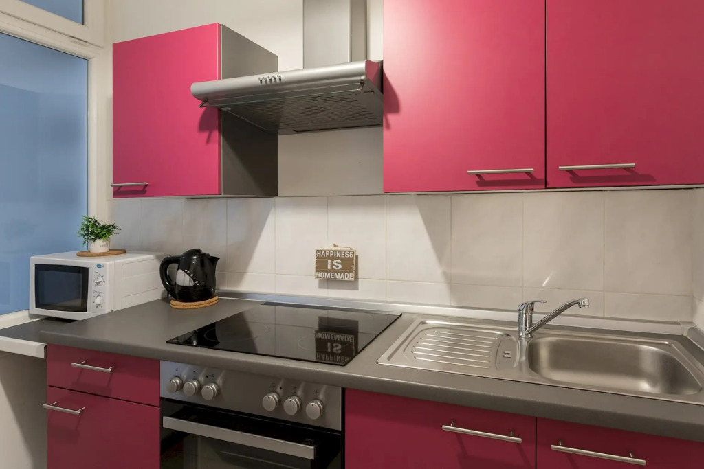 Modern Apartment few Steps From Main Square!