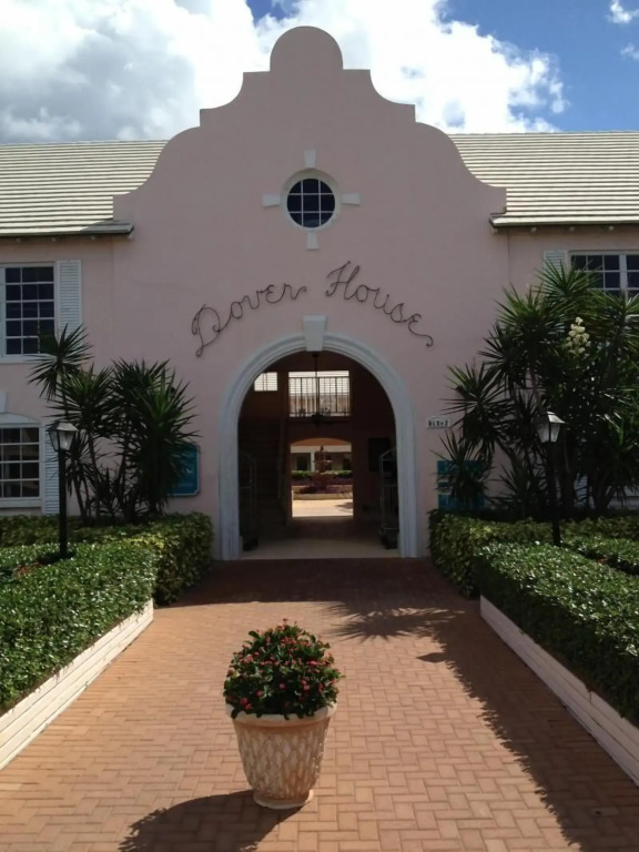 GetAways at Dover House Resort