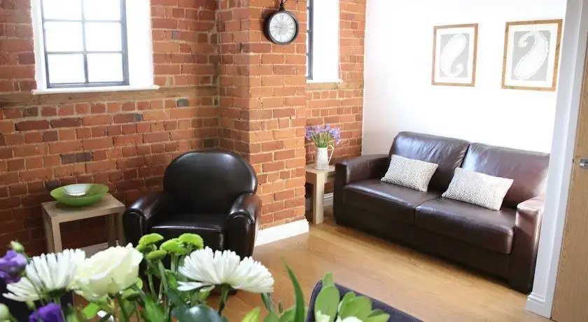 Quays Apartment