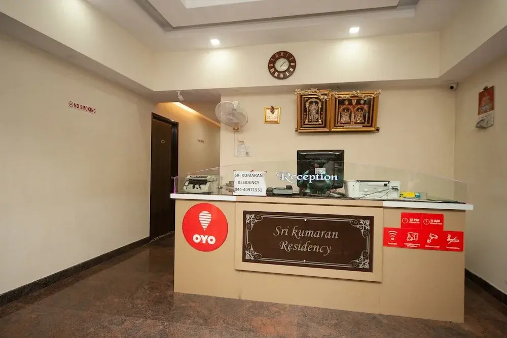 OYO 27032 Sri Kumaran Residency