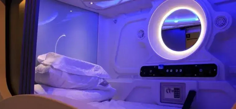Qube Hotel