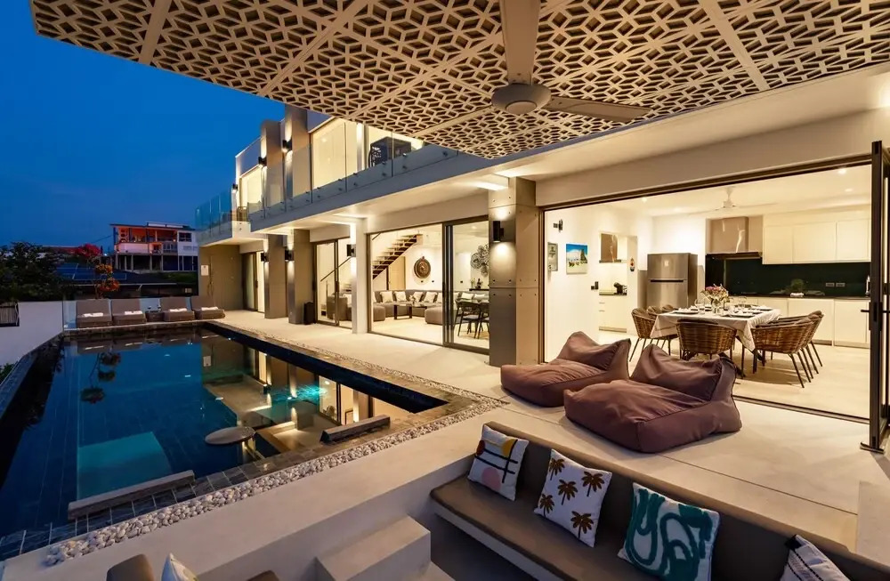 Luxury 5 Bedroom Modern Villa! KBR17