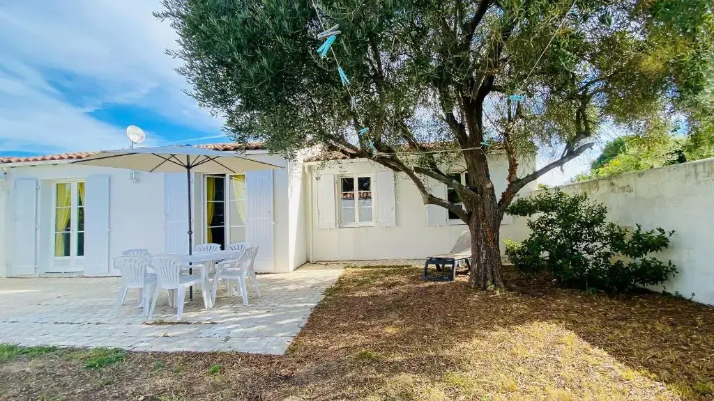 Villa individuelle de plain pied, à 300m du marché, et 500m de la plage