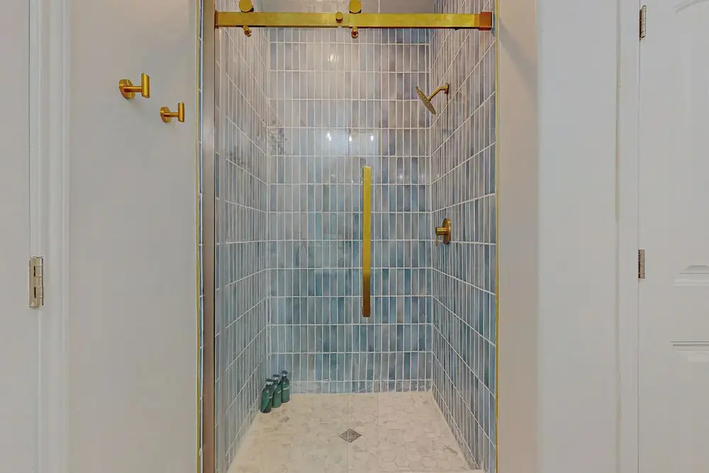Steps to Beach: Pet-friendly Crystal Beach Home