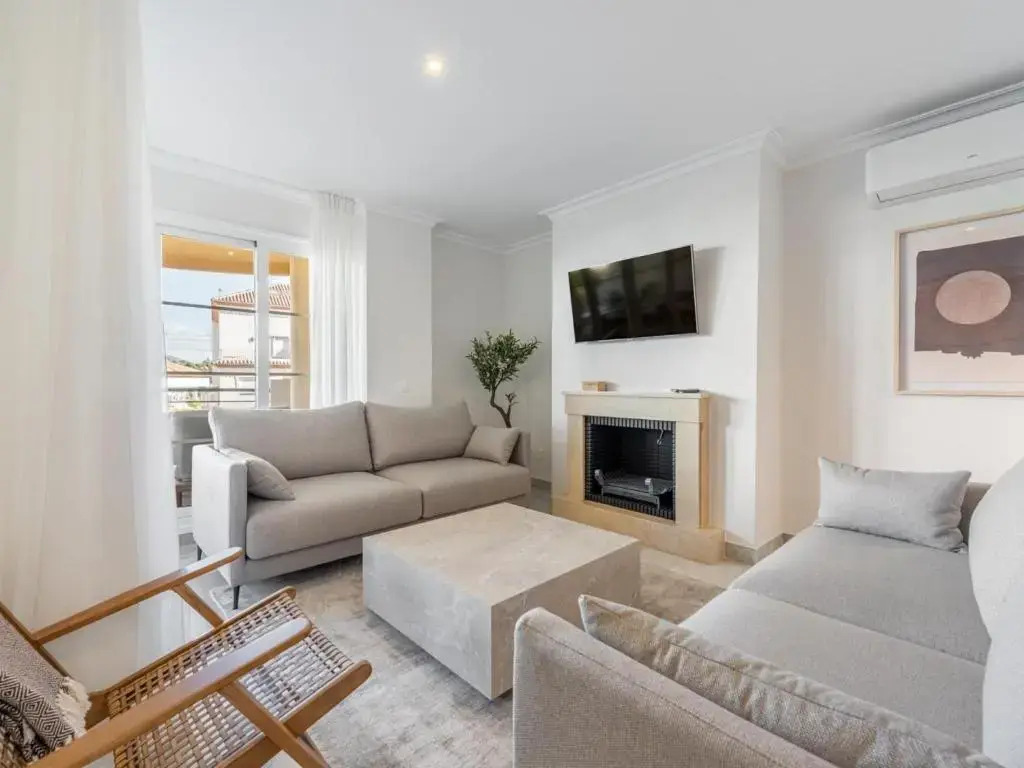 Señorio de aloha 3 bedroom duplex within walking distance to Puerto Banus