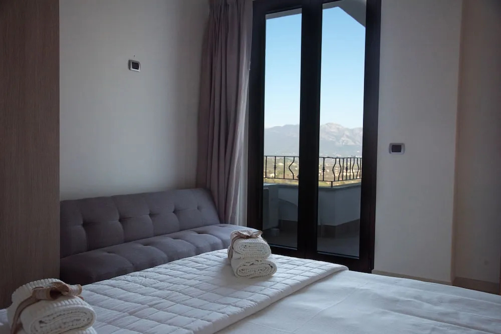 Villa Santoro ai TRE Ulivi con Piscina Privata