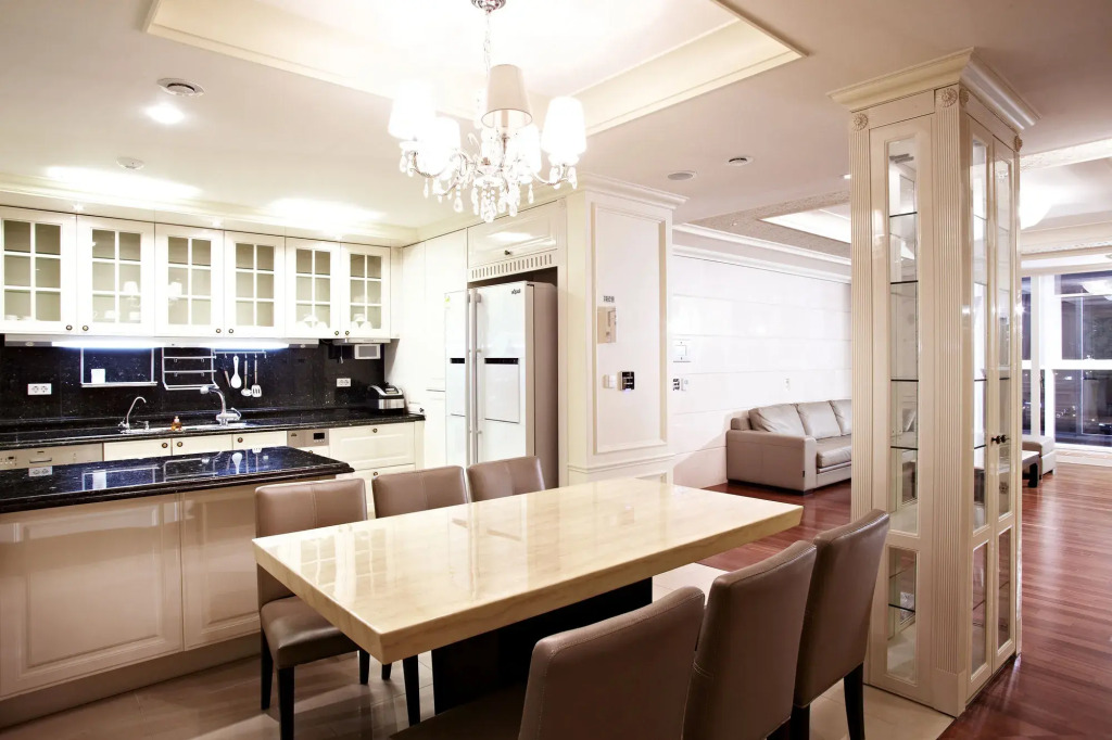 Pale De Cz Condo