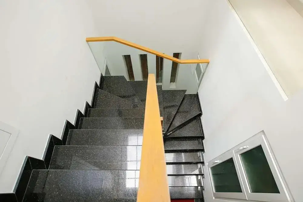 Sunflower Boutique Studio Apartment