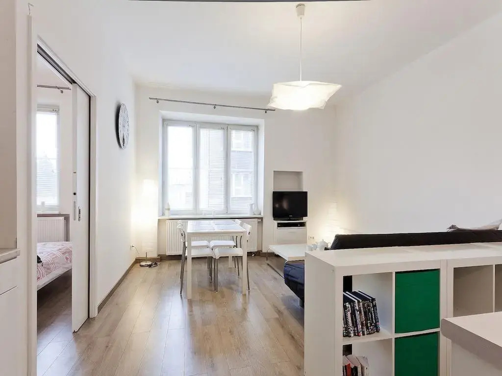 Snow White Apartment