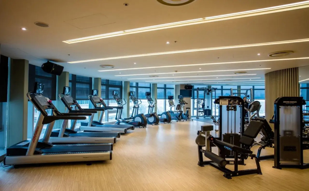 Fullon Hotel Taoyuan Airport Access MRT A8