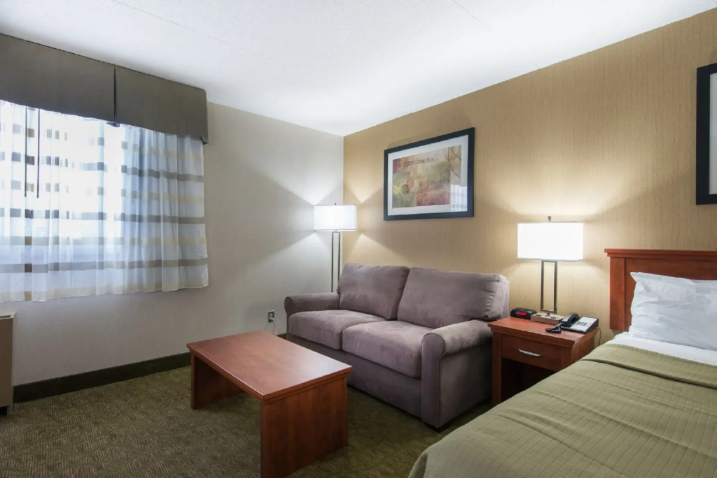 Superior Inn Hotel and Conference Centre Thunder Bay