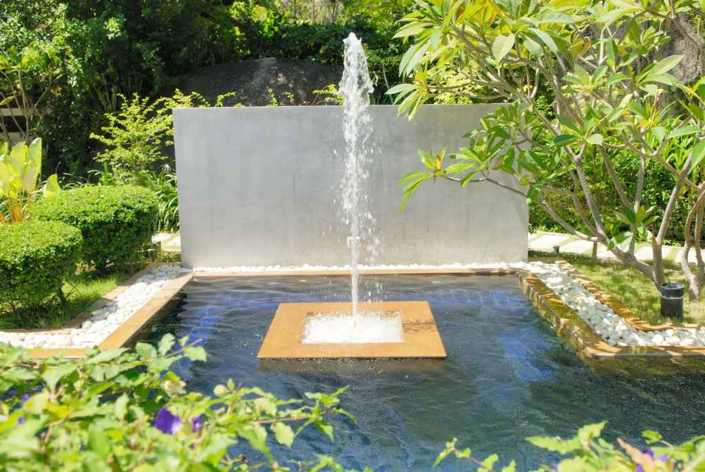 Montra Resort