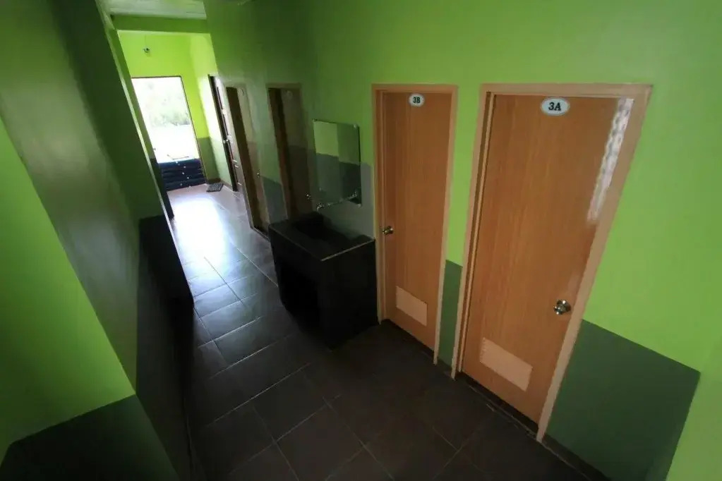 D-Zone Backpackers Inn - Hostel