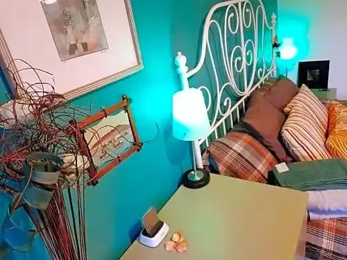 2bed Guest Wing - Charming Glasgow Villa - off M8 M80