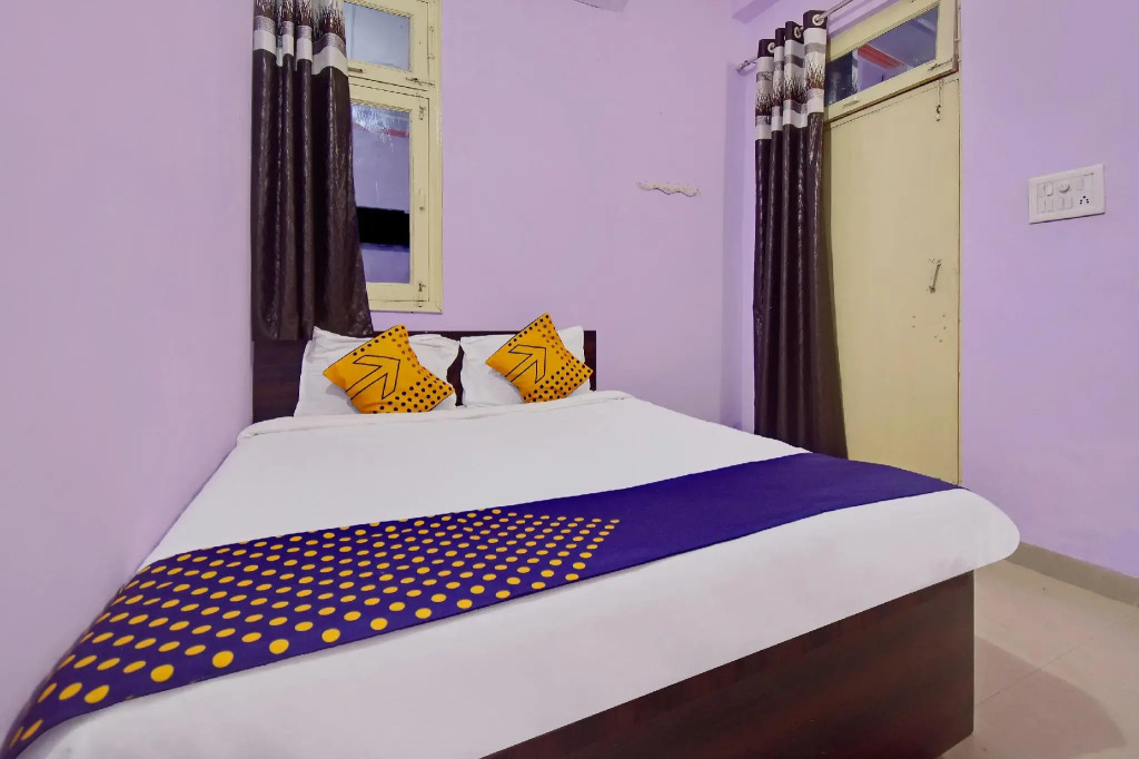 SPOT ON 49768 Samyak Guest House