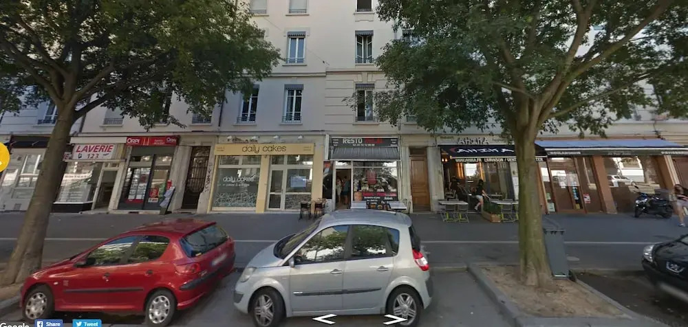 Renting Lyon Pirard