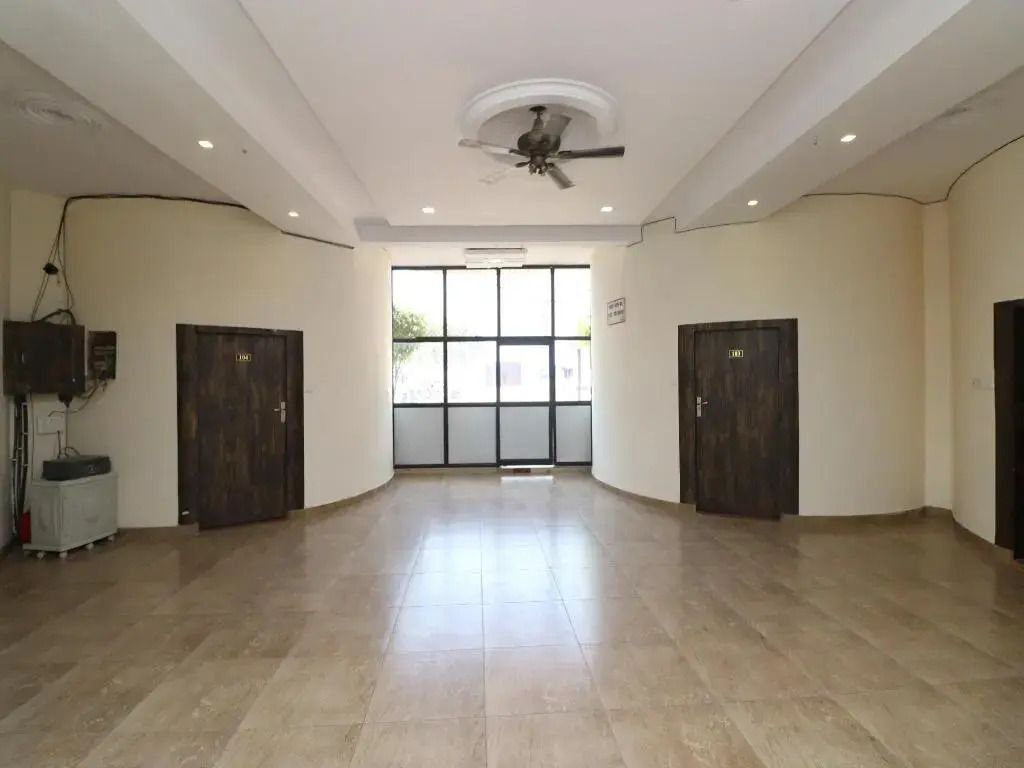 Rajwada Lawn by OYO Rooms
