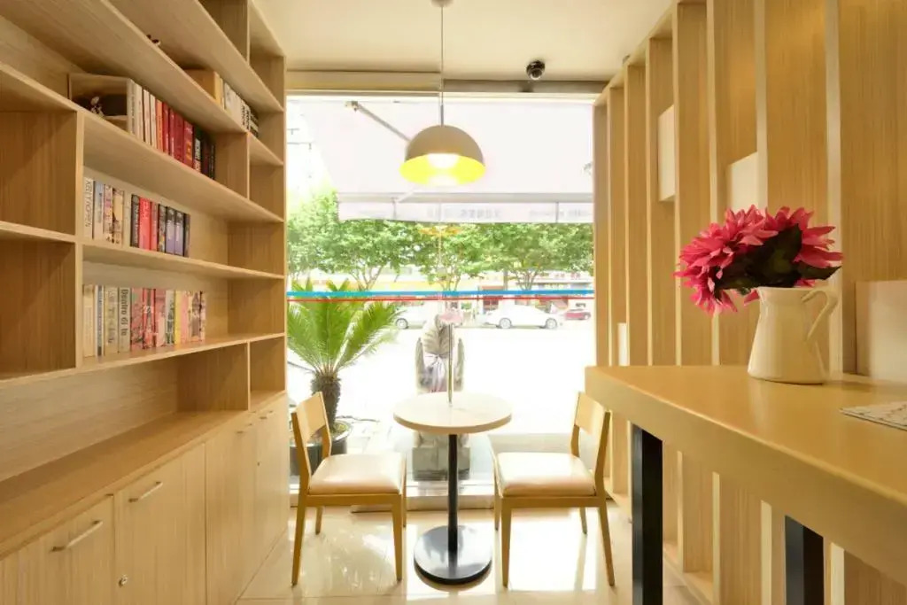 Hanting Hotel Beijing Daxing New Town Jinxing Bridge