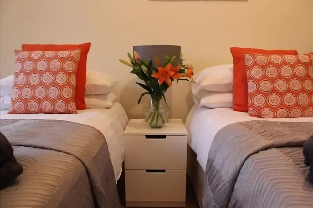The Eisteddfod - Berwyn House - Central Wrexham - Sleeps Up To 5